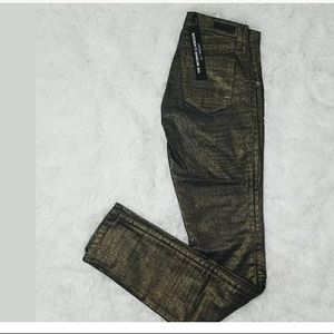 BLANK NYC WOMEN'S THE SKINNIE CLASSIQUE JEANS GOLD